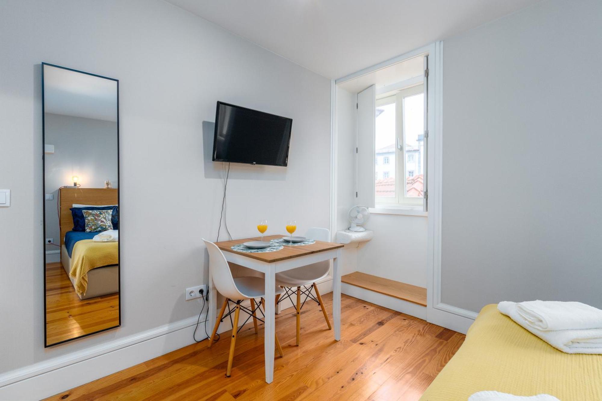 A Window To Porto - Apartment In The Heart Of The City ภายนอก รูปภาพ